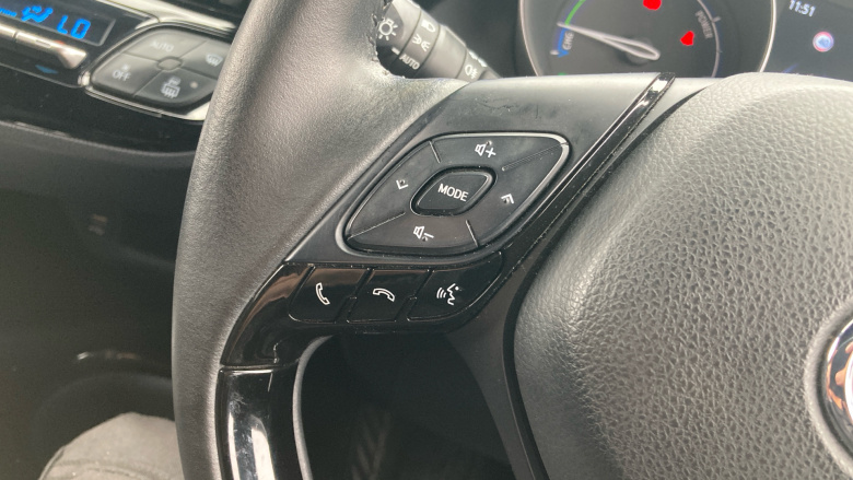 Toyota C-HR 1.8 Hybrid Dynamic 5dr CVT Hybrid Hatchback